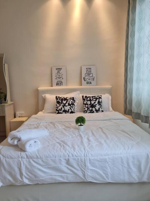 3Storey House 13Pax Family Suite Bayan Lepas Bagian luar foto