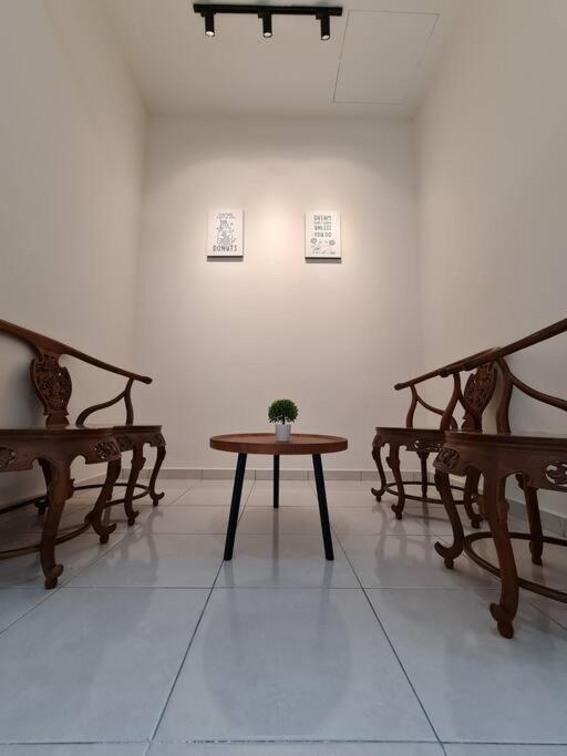 3Storey House 13Pax Family Suite Bayan Lepas Bagian luar foto