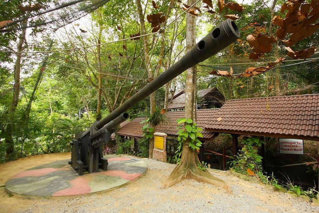 3Storey House 13Pax Family Suite Bayan Lepas Bagian luar foto